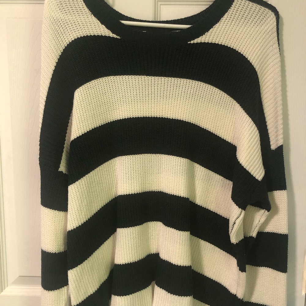 Forever 21 Sweater